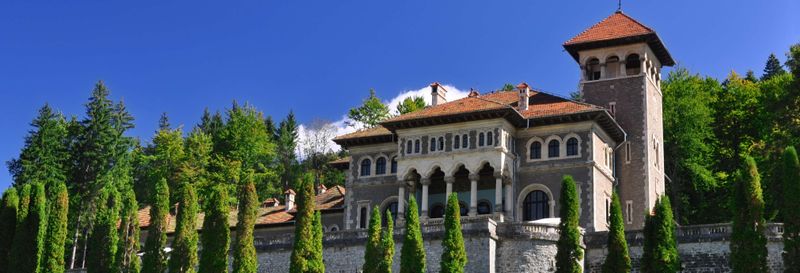 Excursion aux châteaux de Peles et de Cantacuzino