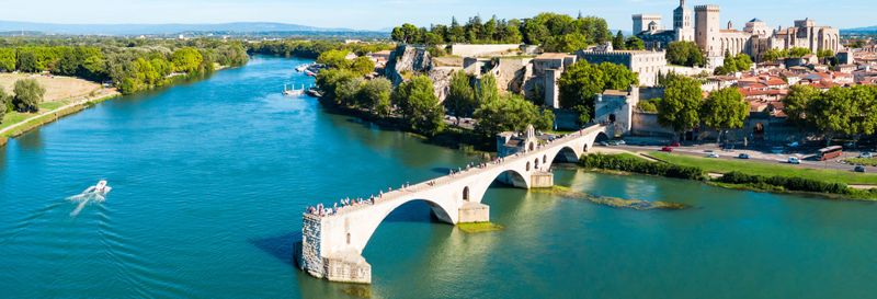 Pont du Gard, Les Baux, Avignon et Châteauneuf du Pape