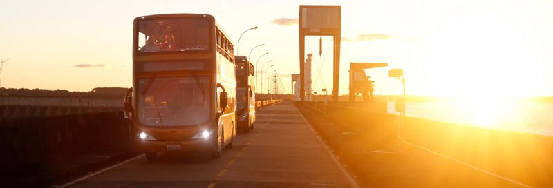 Visite panoramique du barrage d'Itaipu