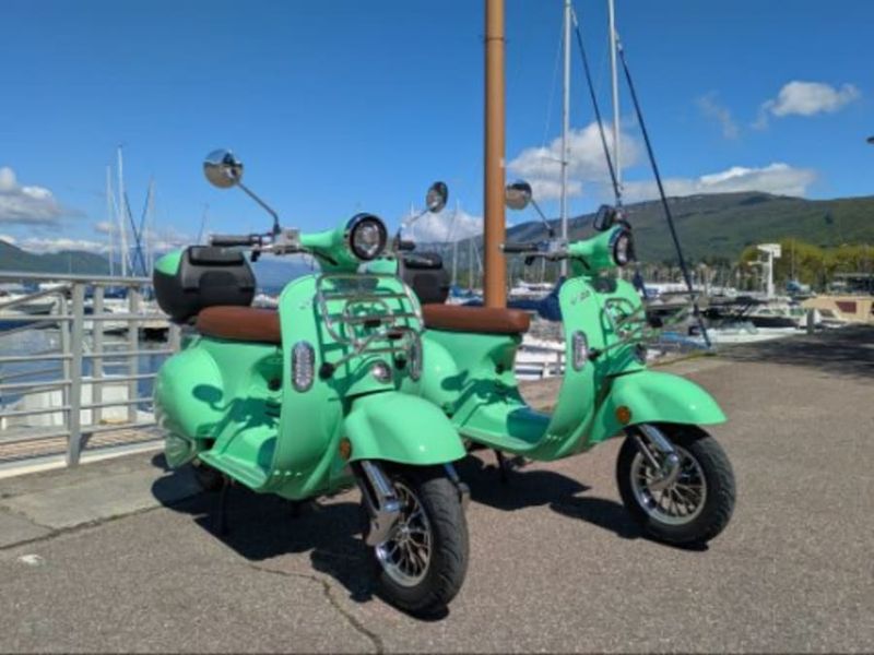 Vespa tour autour du Lac du Bourget (73)