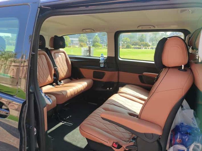 Dubaï : transfert privé aller simple vers/depuis l'aéroport de Dubaï (DXB)