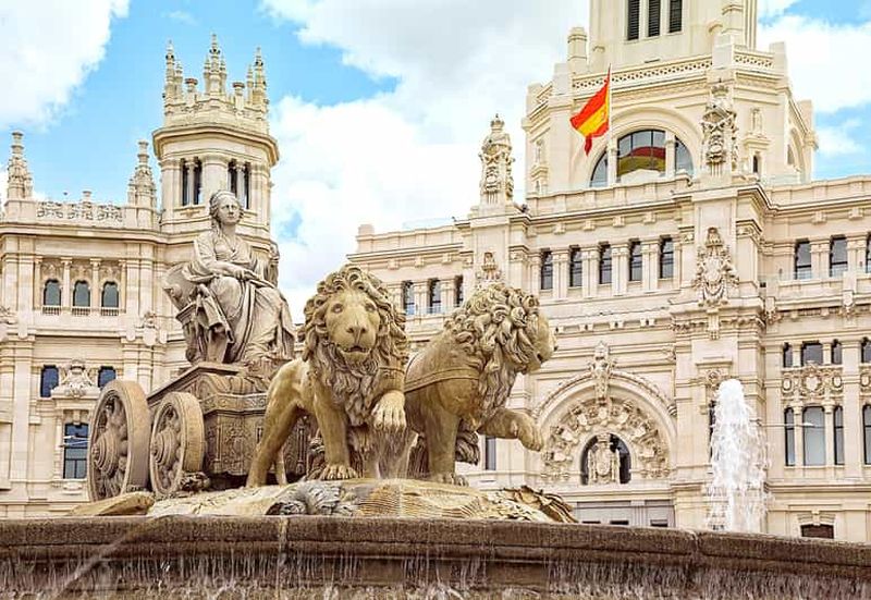 La visite la plus complète de Madrid : quartier des Austrias, cathédrale, palais - guides locaux