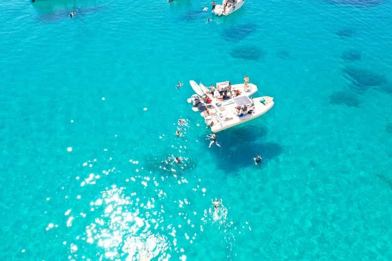 Billet Cagliari : tour en bateau, 4 arrêts, baignade, plongée avec tuba et 1 spritz