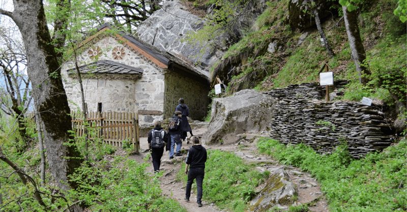 Au départ de Sofia : excursion d'une journée au monastère de Rila et, en option, à la grotte de Saint-Ivan