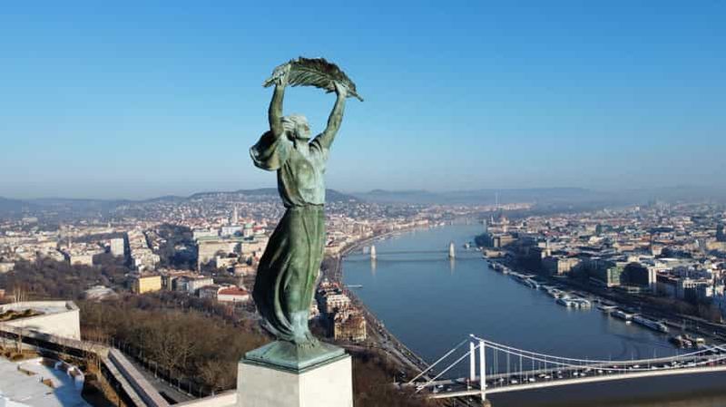 Budapest : colline de Gellert et quartier du château en vélo électrique