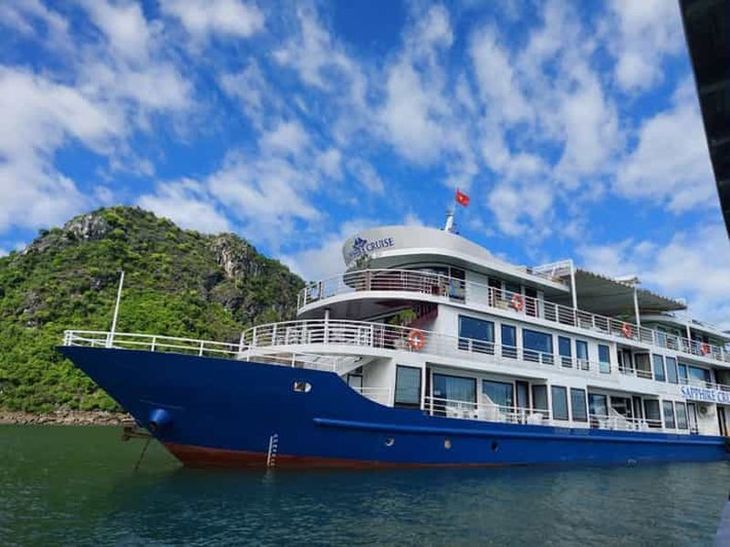 Croisière Sapphire de 2 jours dans les baies d'Halong et de Lan Ha avec cabine à balcon