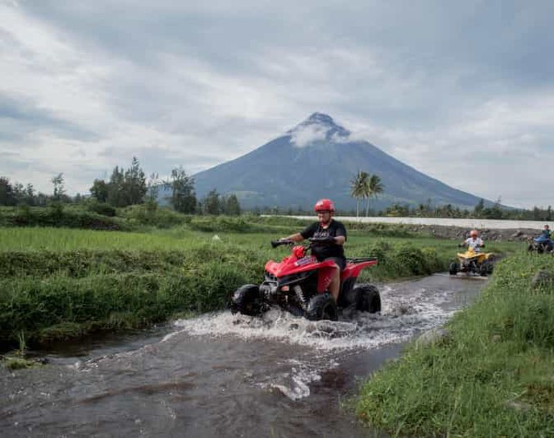 Legazpi : excursion en quad sur le volcan Mayon avec prise en charge à l'hôtel