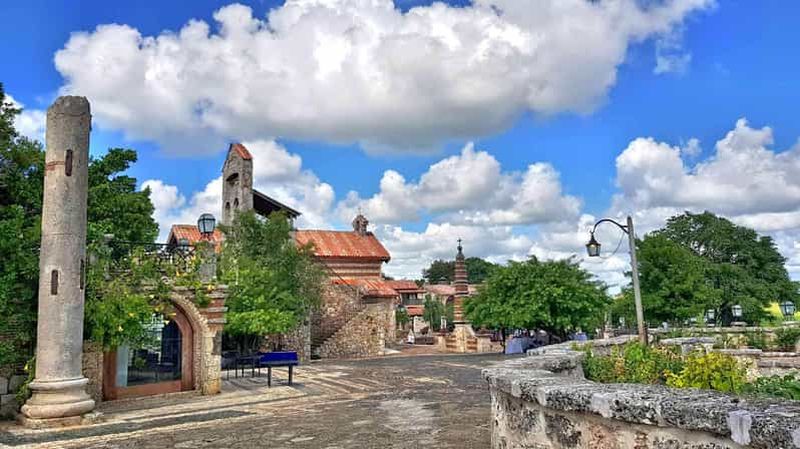 Punta Cana : excursion d'une journée à Catalina avec plongée avec tuba et Altos de Chavón