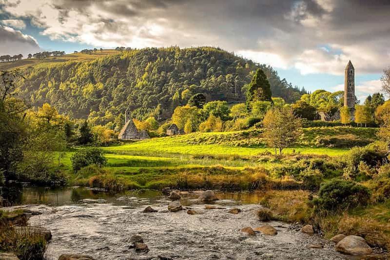 Au départ de Dublin : Visite matinale de Glendalough et des montagnes de Wicklow