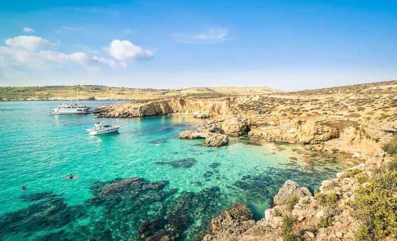 Au départ de St. Julian's : excursion à Comino et au Blue Lagoon en hors-bord