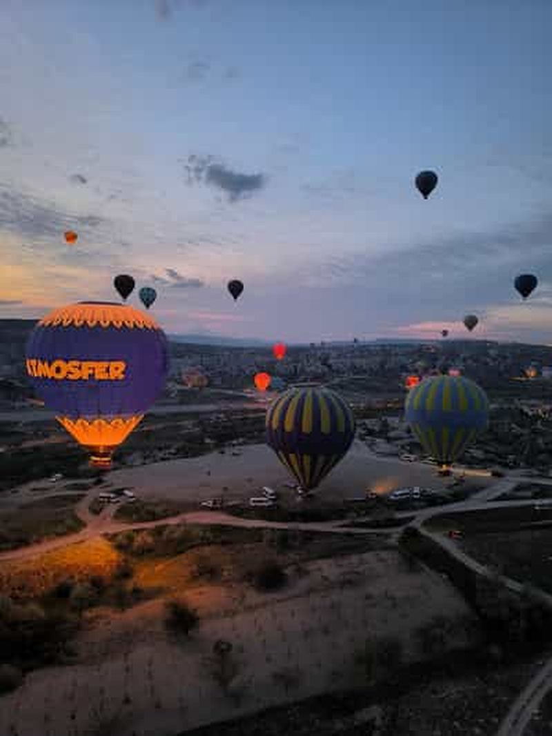 Cappadoce : lever du soleil à Göreme en montgolfière et transfert