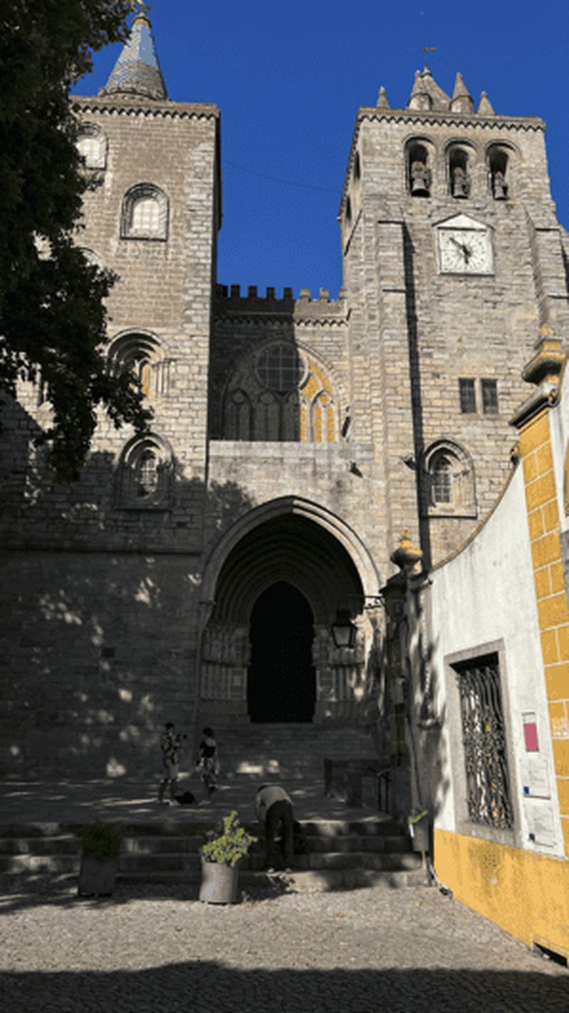 Évora : Visite du temple romain antique et du Christ Roi