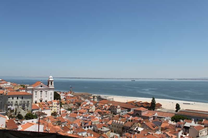 Lisbonne : Visite à pied des quartiers de l'Alfama et du château de São Jorge