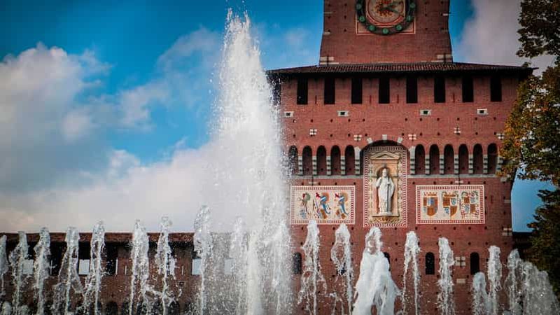 Milan : Visite privée à pied du château Sforza et du Parco Sempione