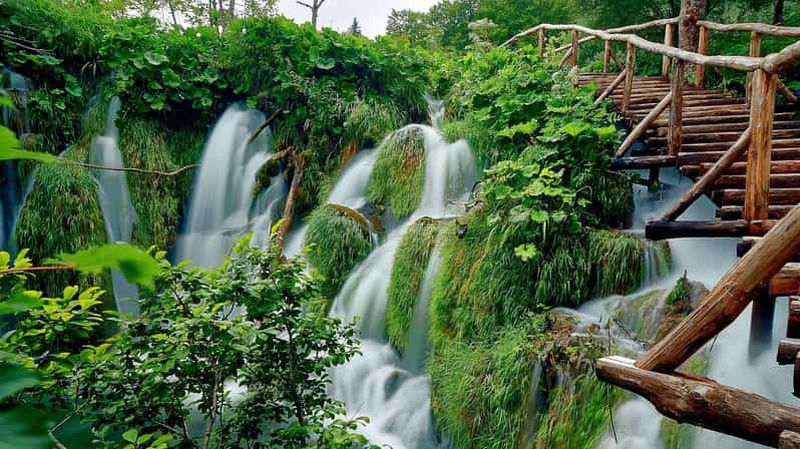 Visite privée des lacs de Plitvice et de Zadar avec déjeuner au départ de Split