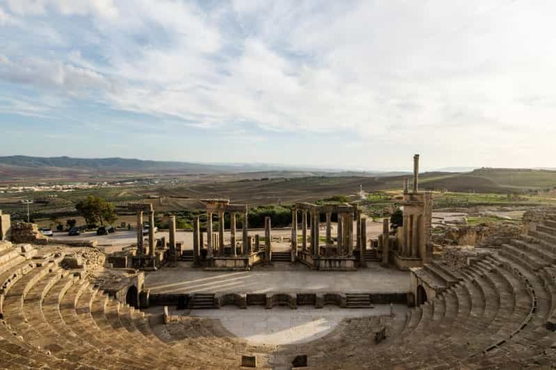 Découvrez Dougga et Bulla Regia : Excursion privée depuis Mahdia