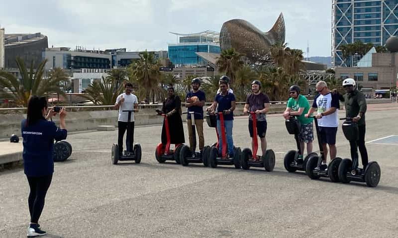 Barcelone : Visite touristique du parc de la Ciutadella et visite en Segway de la plage