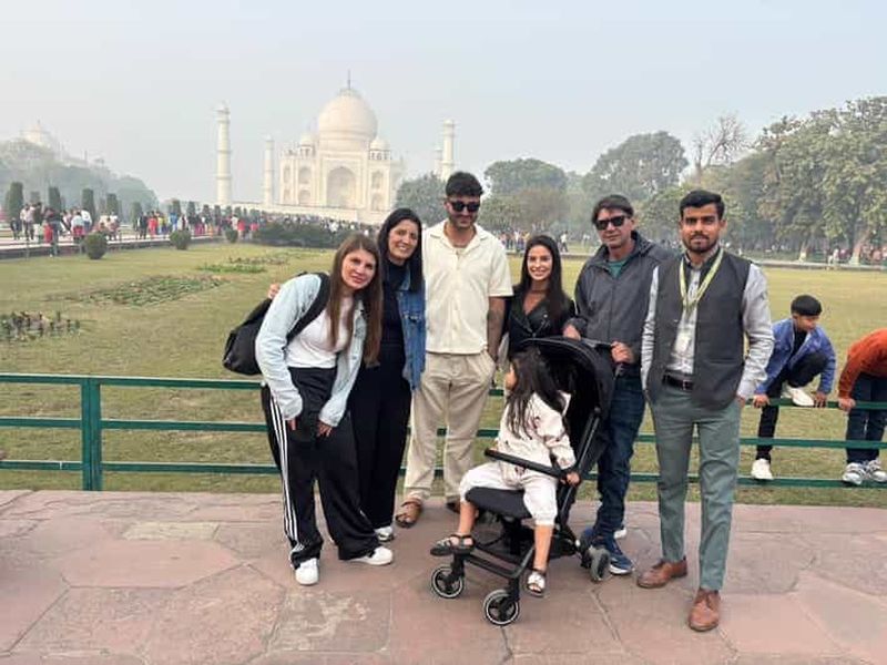 Excursion privée au Taj Mahal, au fort d'Agra et au Baby Taj depuis Delhi