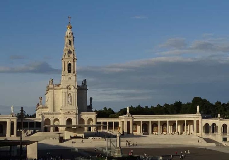 Visite guidée à vélo électrique de Fátima : sanctuaire et maisons des bergers