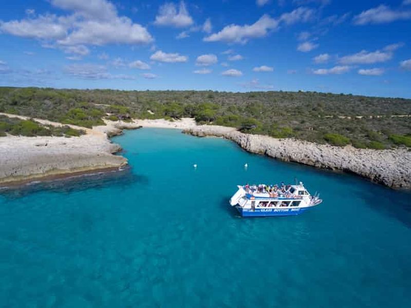 Depuis Cala en Bosch : billet aller-retour de la navette Galdana