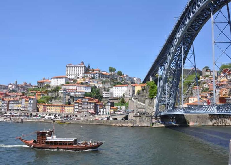 Porto : croisière des six ponts sur le Douro et livre numérique exclusif sur la ville