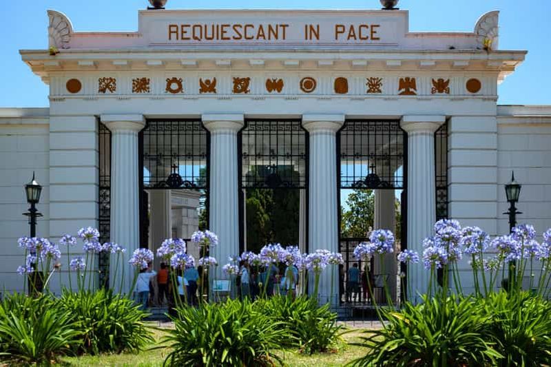 Buenos Aires : Visite privée du cimetière de la Recoleta avec billets