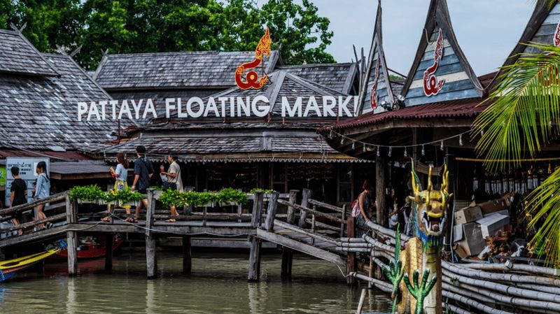 Billet pour le marché flottant de Pattaya