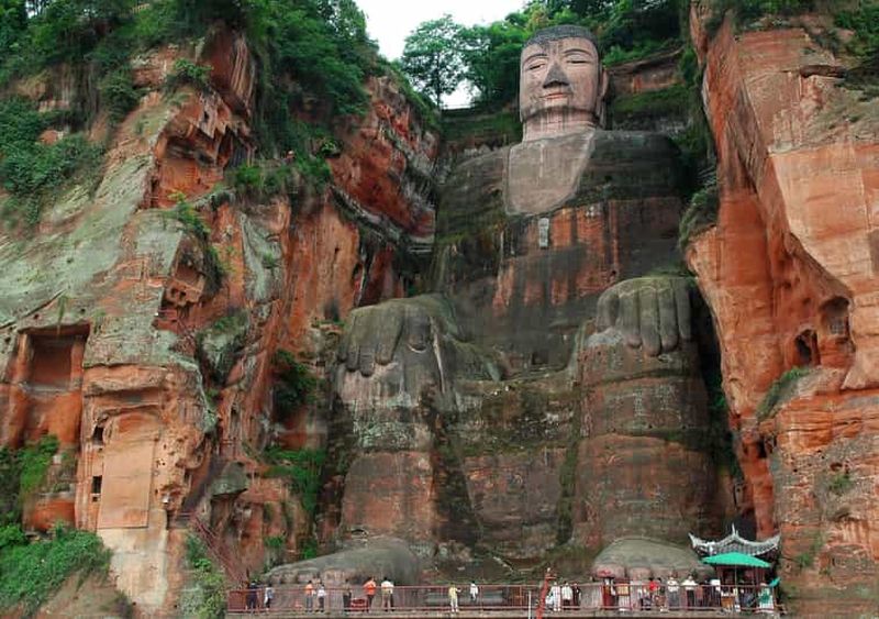 Excursion d'une journée au Grand Bouddha de Leshan et à Huanglongxi/Temple du Bouddha