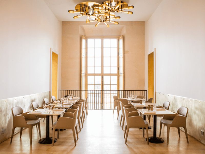 Entrée coupe-file au château de Versailles et petit-déjeuner
