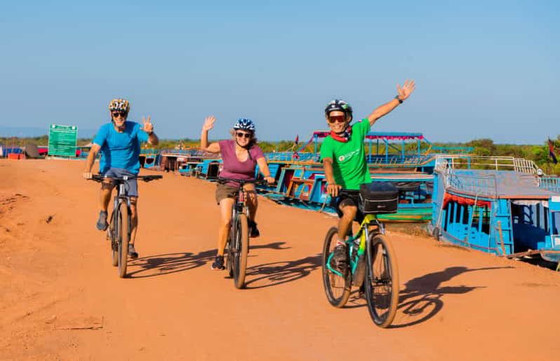 Kampong Phluk : visite du village flottant à vélo ou à vélo électrique