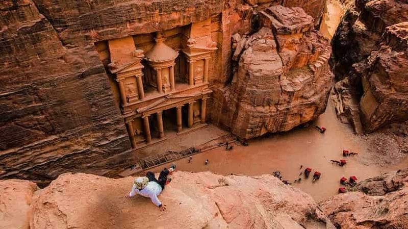 Amman : Petra, Wadi Rum, lac rose et mer Morte (2 jours)