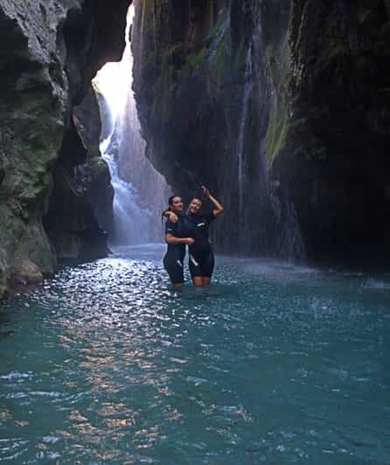 Gorges de Kourtaliotiko : randonnée guidée avec déjeuner
