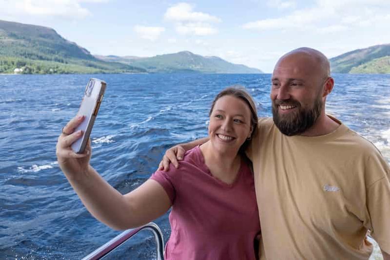 Inverness : Croisière commentée sur le Loch Ness, visite du château et de Outlander