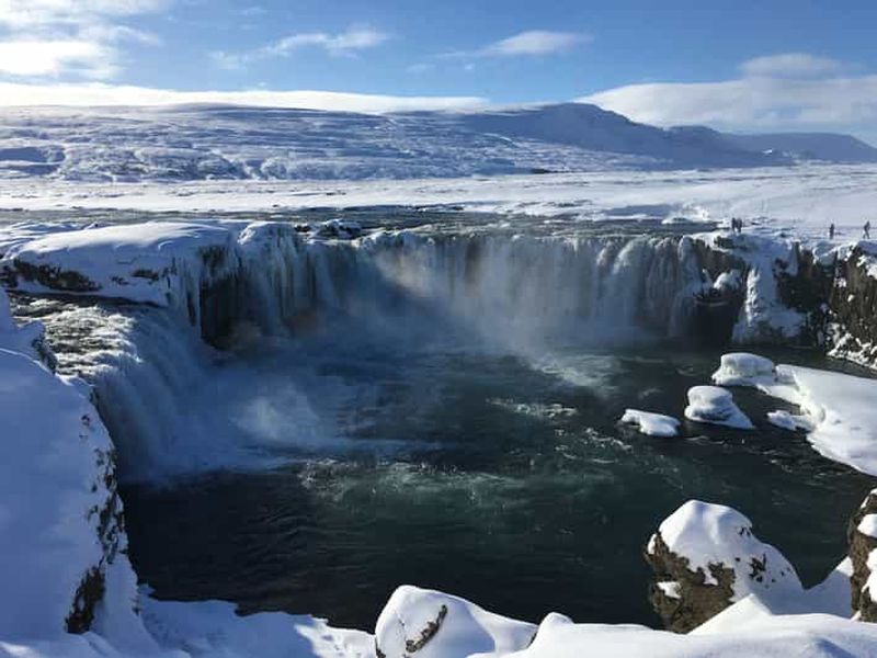Visite d'une journée à la cascade de Godafoss depuis le port d'Akureyri