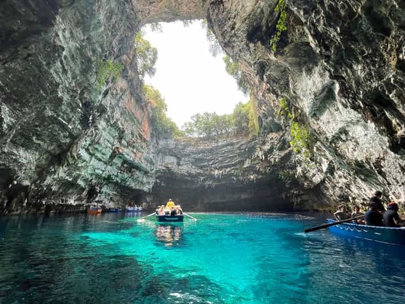 Argostoli : Lac Melissani, grotte de Drogarati et plage de Myrtos