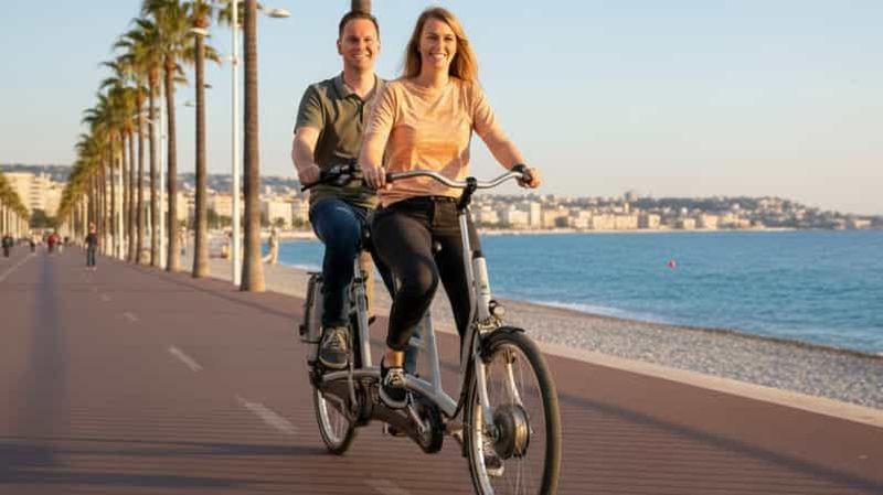 Nice : Location de vélo tandem le long de la Promenade des Anglais