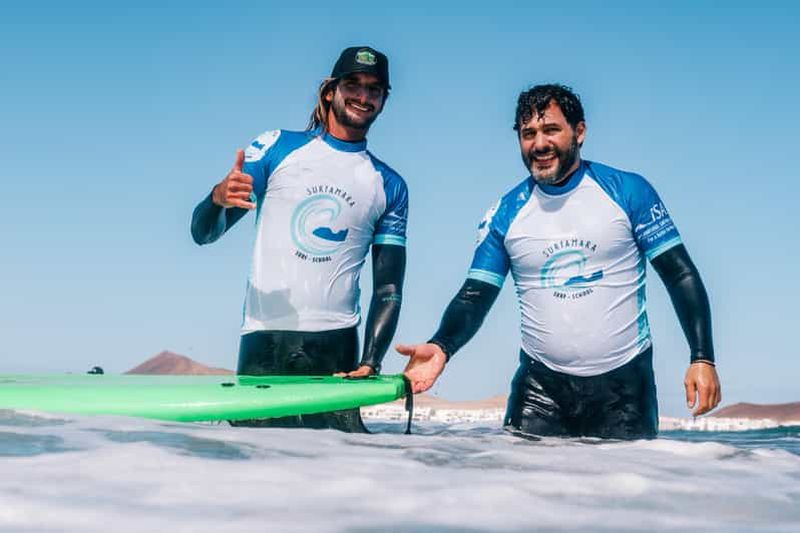 Lanzarote - Famara : Cours de surf pour tous les âges et niveaux