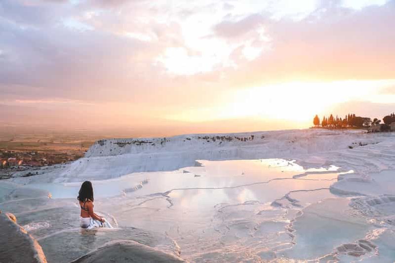 Au départ de Marmaris : Visite de Pamukkale en soirée avec transfert et dîner