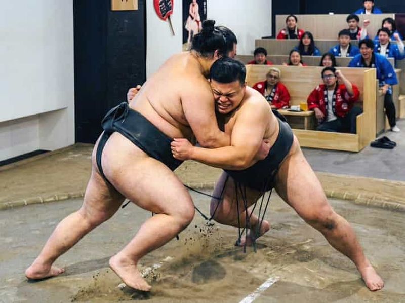 Tokyo Ginza : spectacle de sumo riche en expériences et photos souvenirs