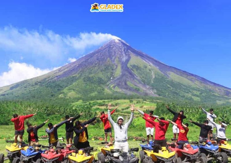 Legazpi : quad au volcan Mayon, ruines de Cagsawa et ferme