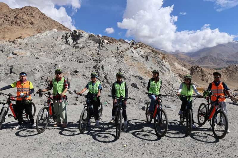 Billet Leh : visite à vélo électrique, promenade historique et repas
