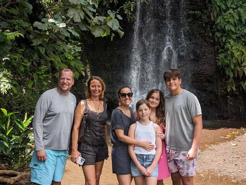 Billet Au départ de Papeete : Visite d'une jounée privée des hauts lieux de Tahiti