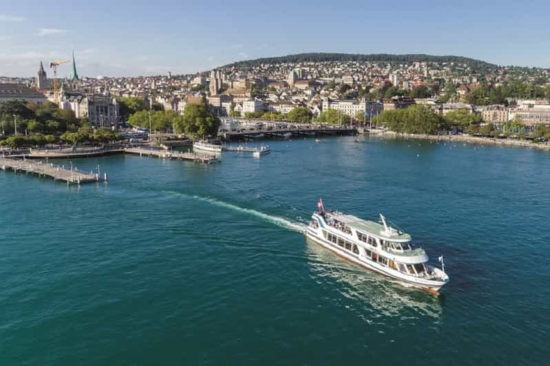 Zurich : visite citadine avec croisière sur le lac et musée de la FIFA en option