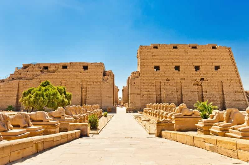 Visite d'une demi-journée à Louxor pour découvrir les temples de Karnak et de Louxor