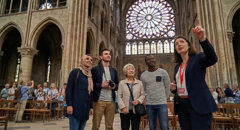 Paris : visite guidée de l'extérieur de la cathédrale Notre-Dame