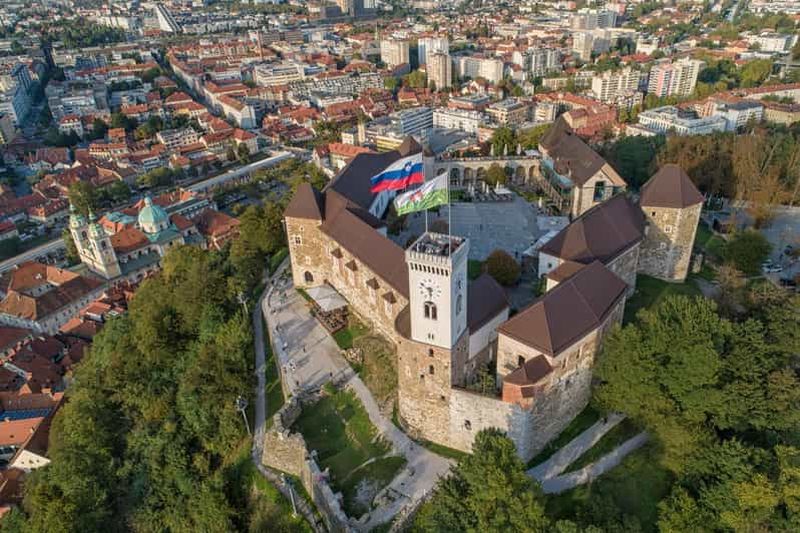 Ljubljana : Billet d'entrée au château avec option funiculaire