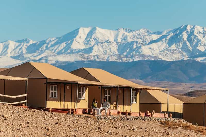 Marrakech : retraite dans le désert d'Agafay, tente, dîner, spectacle et piscine