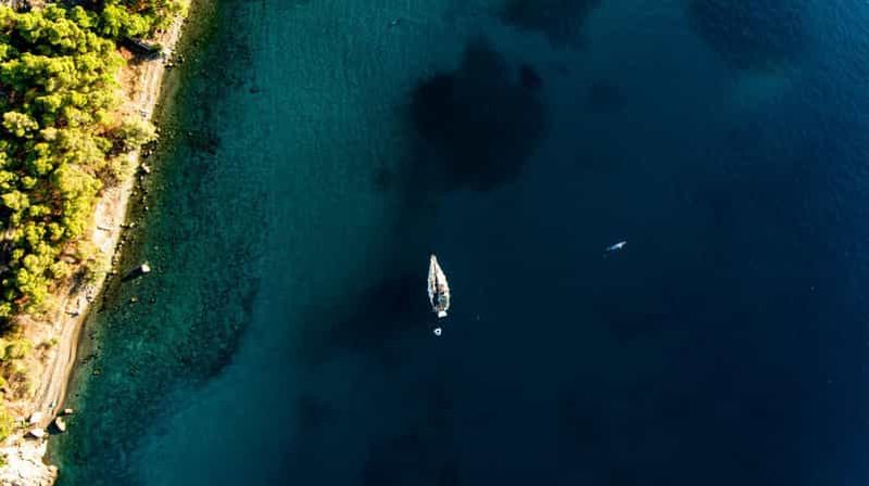 Croisières à la voile à Nauplie | Demi-journée - Privé | Avec repas complet