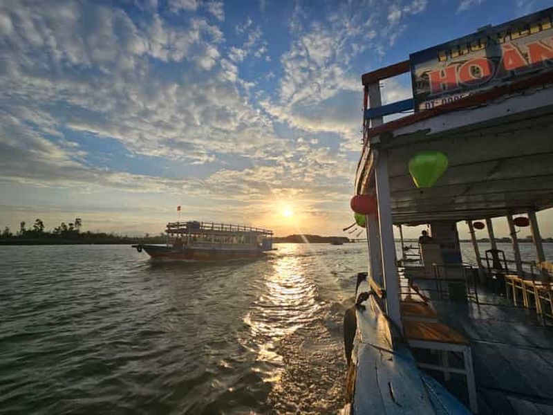 Hoi An : Sanctuaire de My Son et croisière fluviale au coucher du soleil avec barbecue ou banhmi
