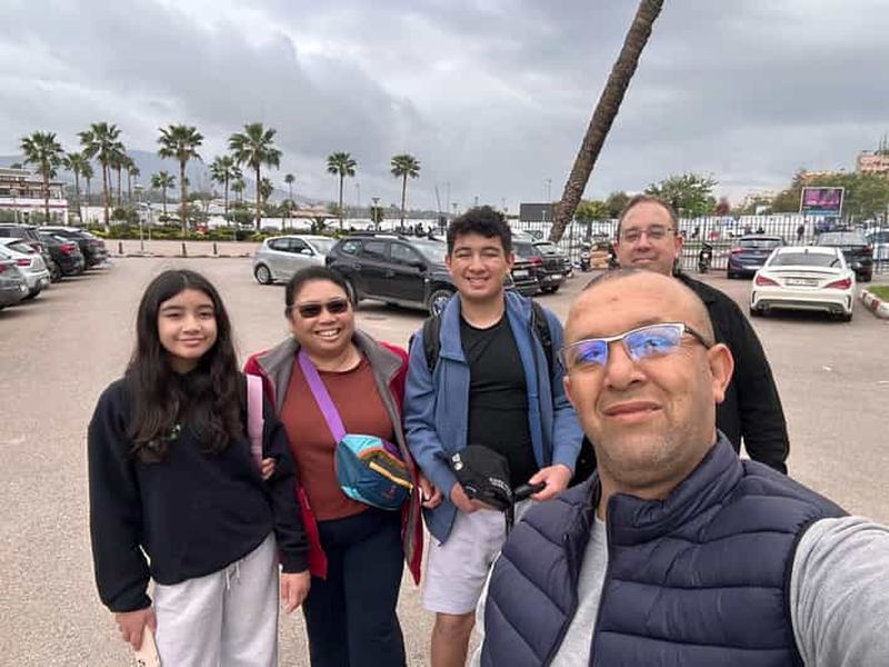 Transfert privé de Fès à Rabat via Volubilis ou vice-versa